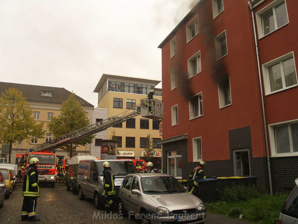 Feuer 2 Koeln Humbold Gremberg Wattstr P128.JPG